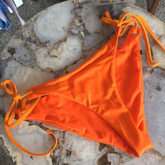 ❌SOLD❌ Gymshark Bikini 🍊 - Picture 11 of 16